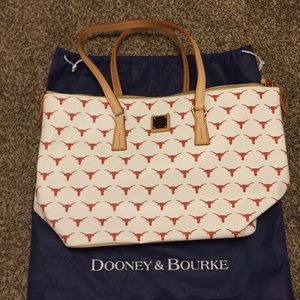 Dooney and Bourke tote Texas Longhorns